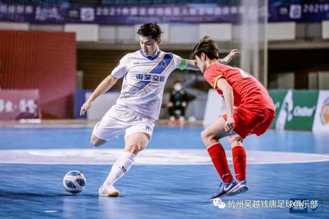 库里缺阵希尔德末节19分 勇士20分逆转胜鹈鹕